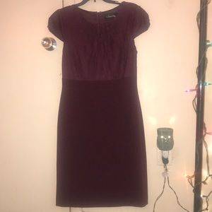Chelsea Rose Burgundy short sleeve lace top dress